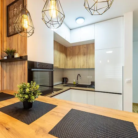 Harizma - Iris Kragujevac