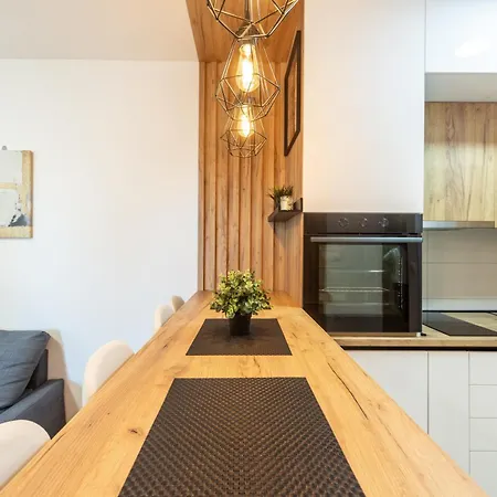 Harizma - Iris Kragujevac